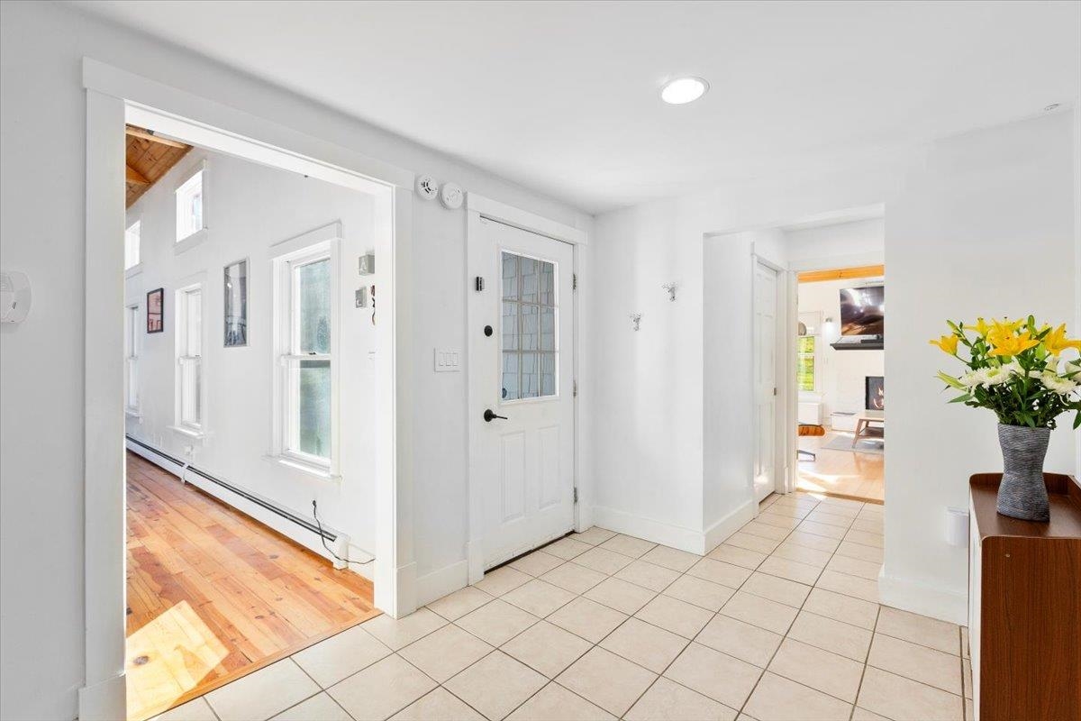 58 Mt Anthony Road Bennington, VT 05201 - Photo 12 of 53