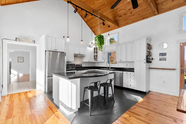 $675,000 | 58 Mt Anthony Road, Bennington, VT 05201