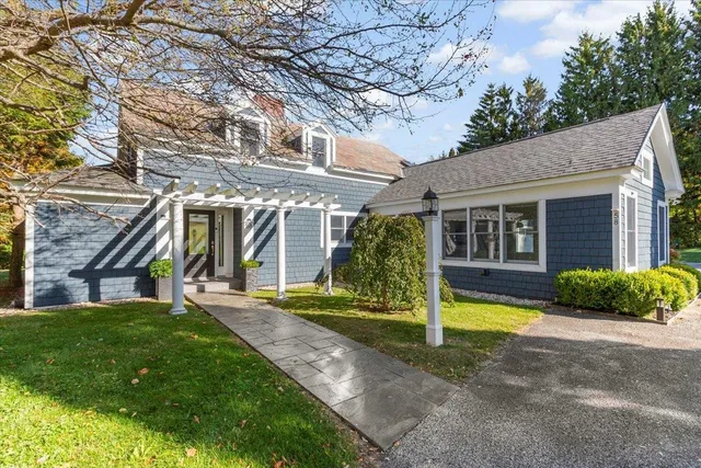 $675,000 | 58 Mt Anthony Road, Bennington, VT 05201