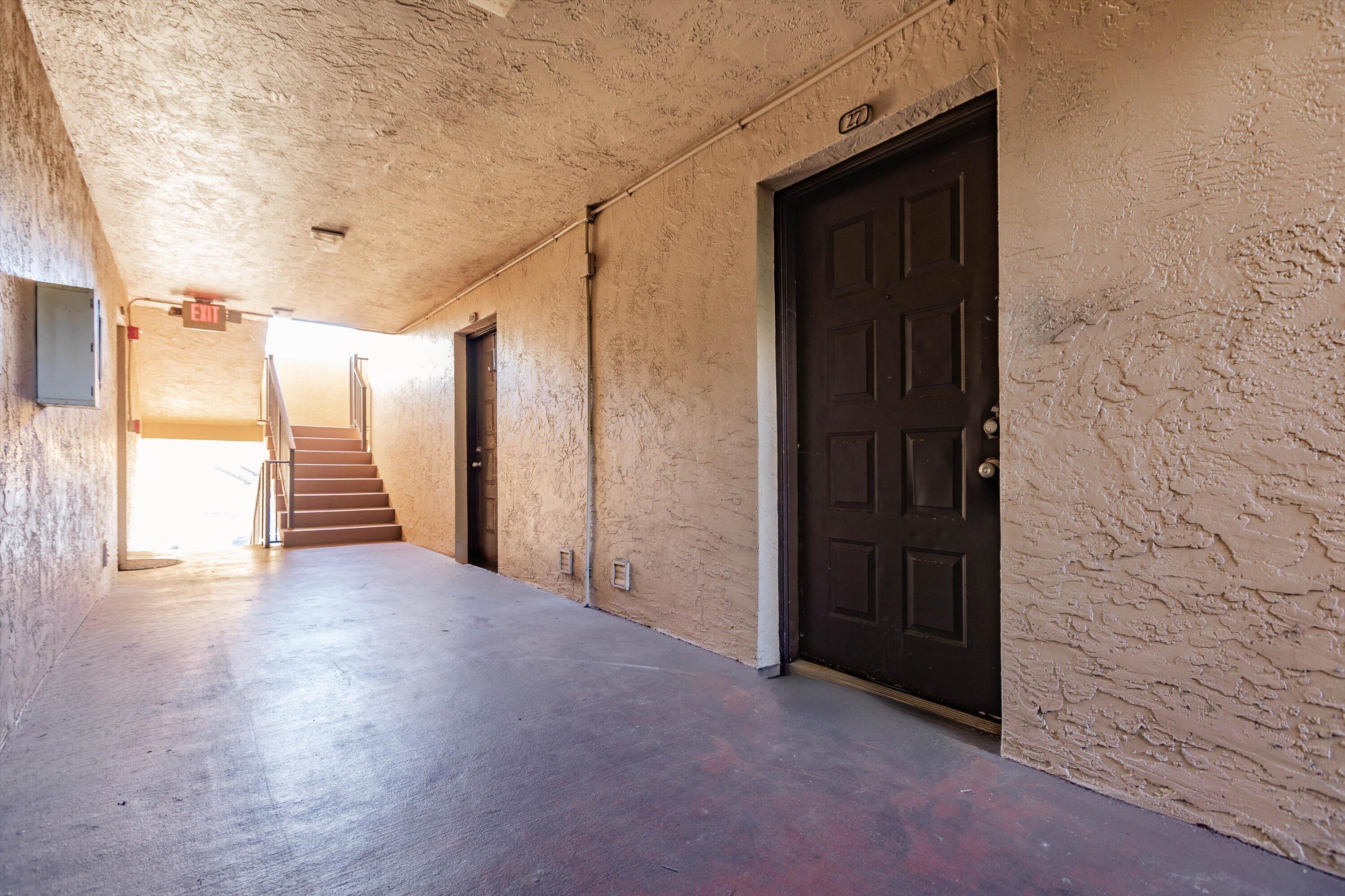 4521 West McNab Road, Unit 27 Pompano Beach, FL 33069 - Photo 5 of 16 05-Photo 005 (3)