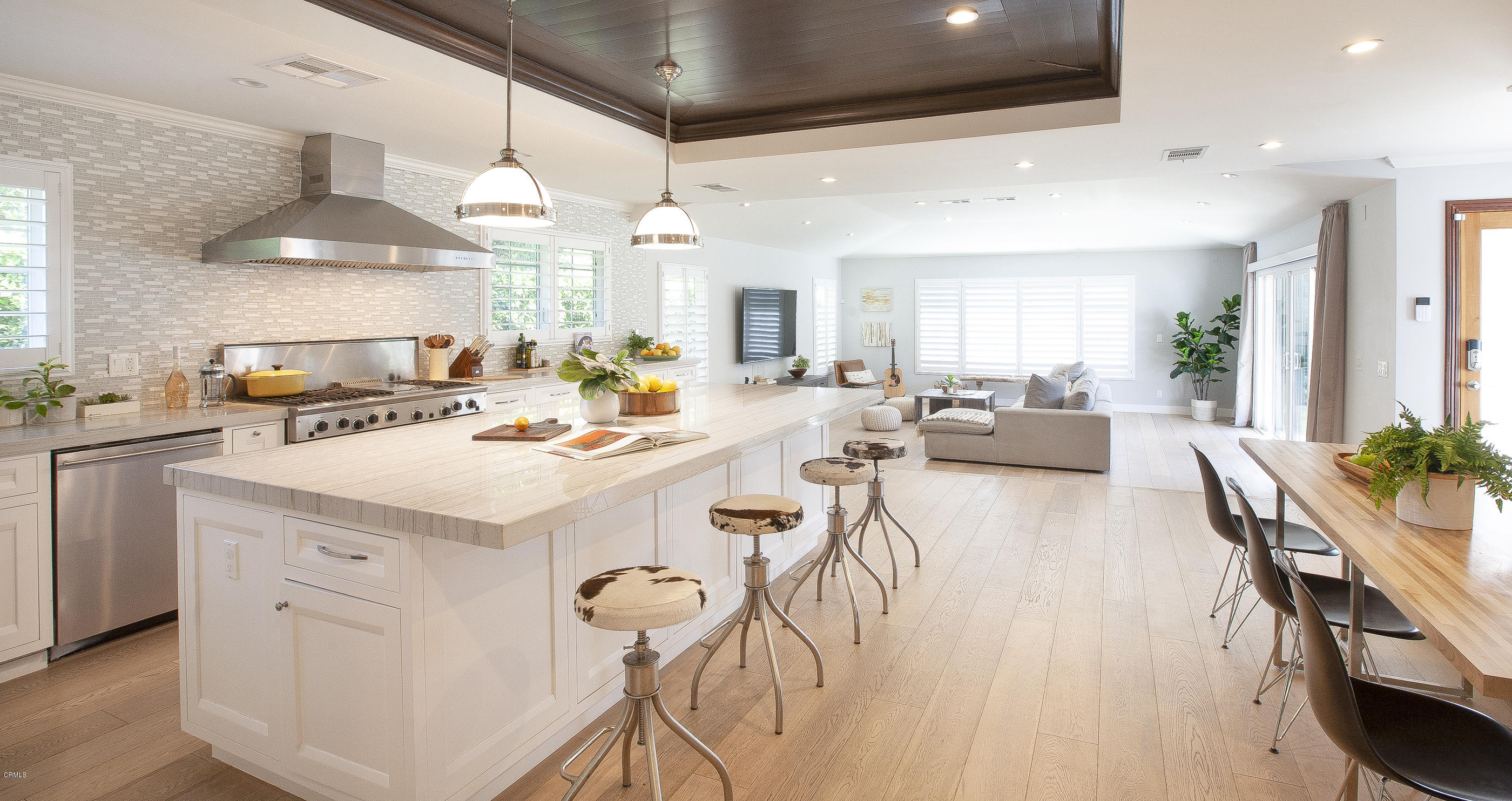 3710 Hampton Road Pasadena, CA 91107 - Photo 13 of 42 a large kitchen with a table and chairs