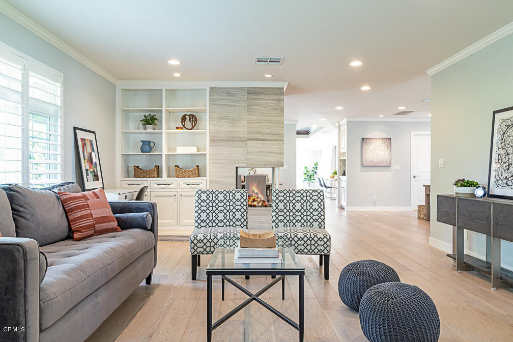 3710 Hampton Road Pasadena, CA 91107 - Photo 5 of 42 a living room with furniture and a table