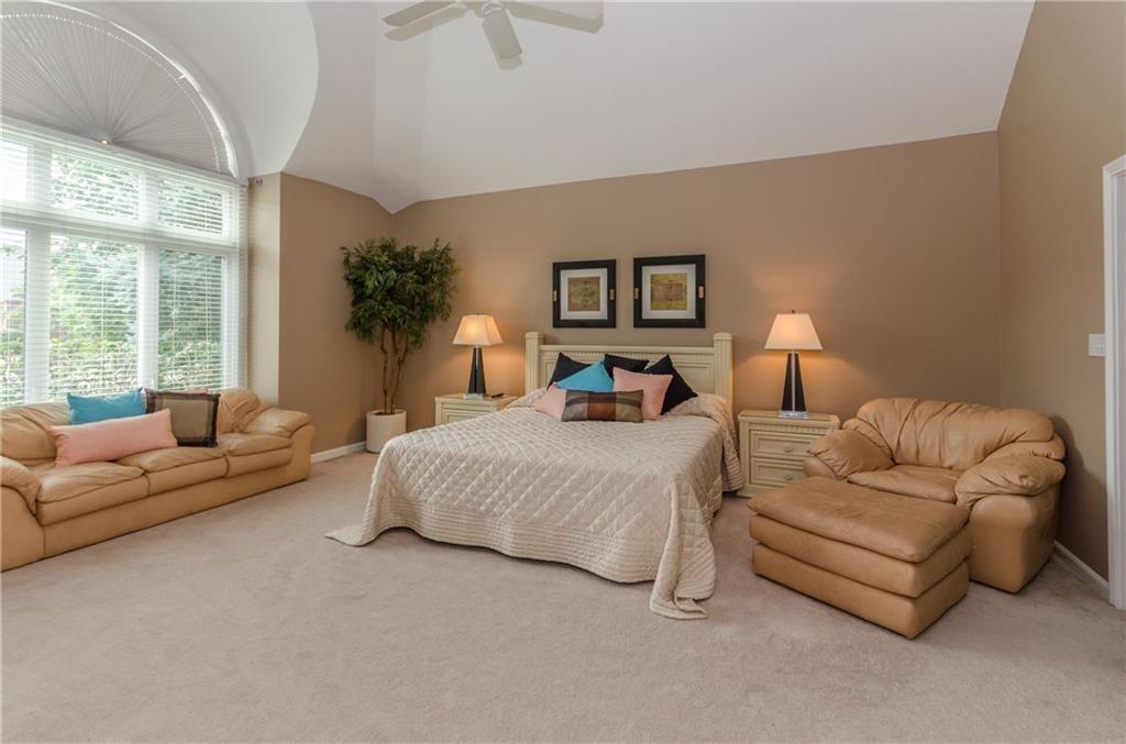 10748 Burning Ridge Lane Fishers, IN 46037 - Photo 11 of 24 Gallery Image 11