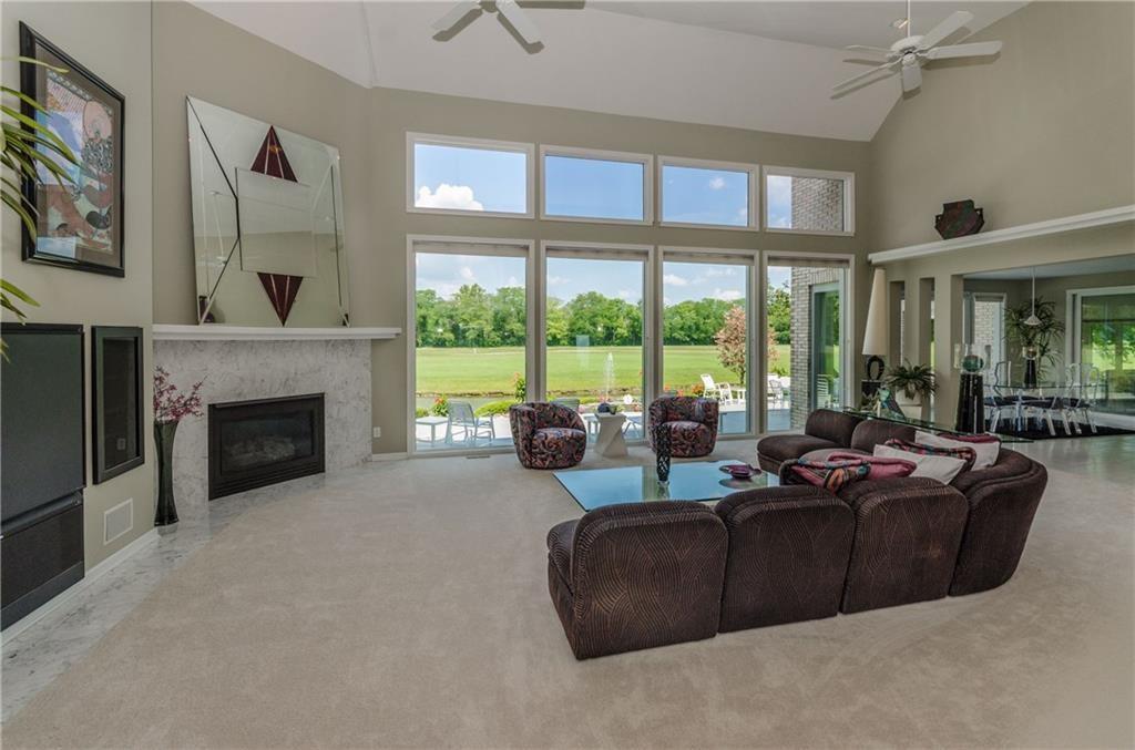 10748 Burning Ridge Lane Fishers, IN 46037 - Photo 4 of 24 Gallery Image 4
