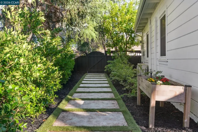 $1,499,000 | 2065 Stewart Avenue, Walnut Creek, CA 94596