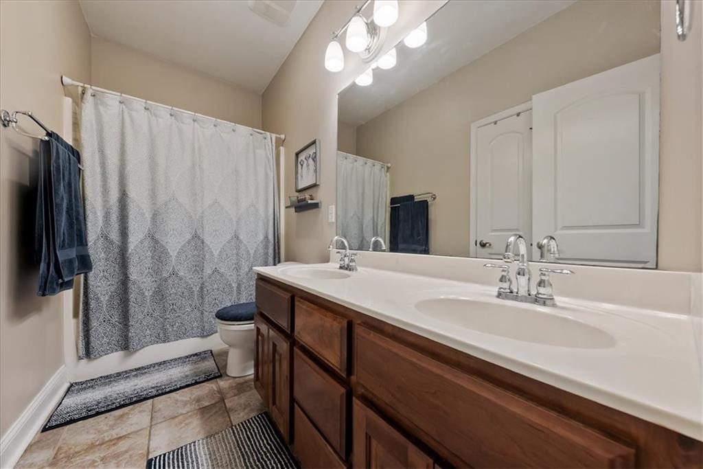 6989 141st Street Basehor, KS 66007 - Photo 28 of 49