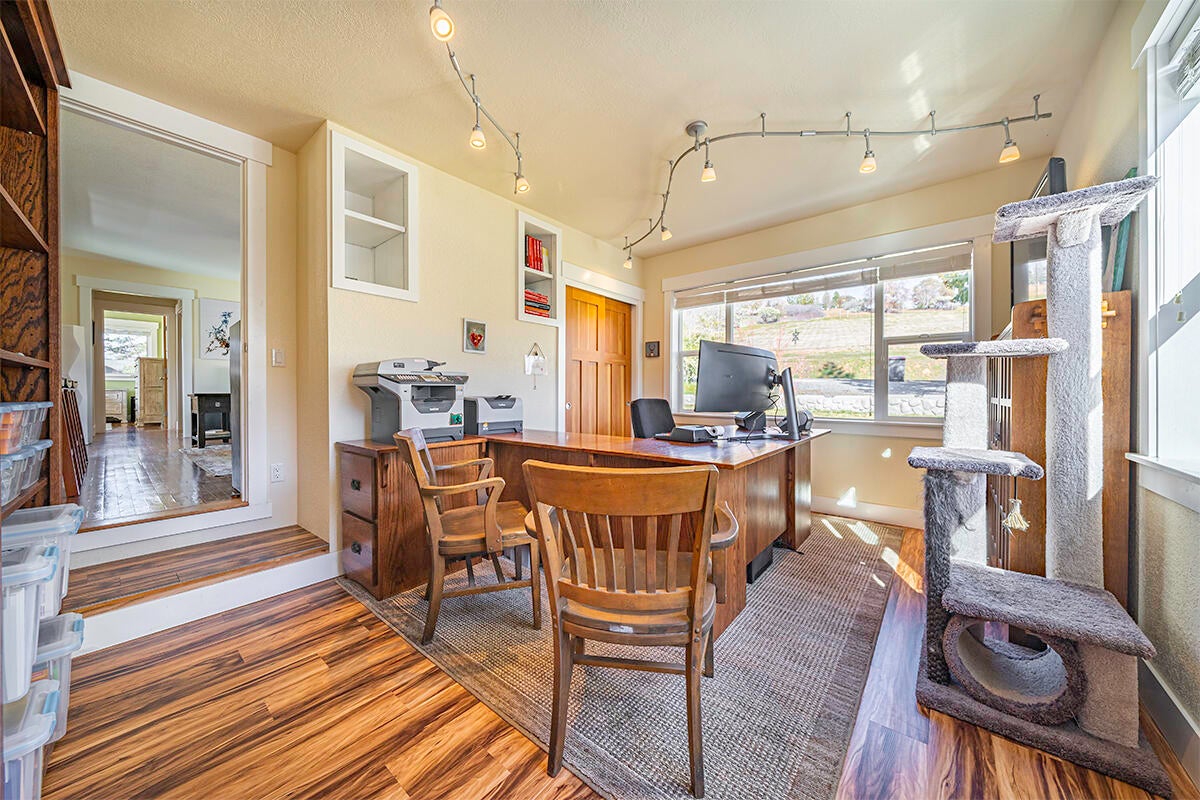 4409 South Stage Road Medford, OR 97501 - Photo 14 of 27 DSC08319