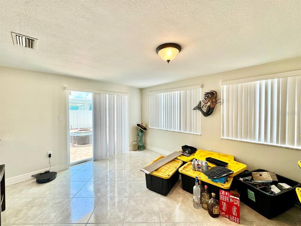 5017 Anchor Way New Port Richey, FL 34652 - Photo 10 of 33