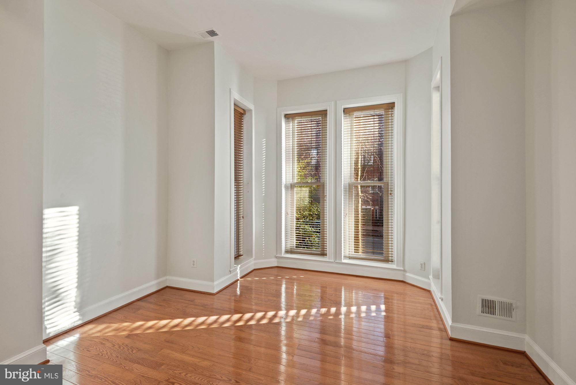 1305 P Street Northwest, Unit 1 Washington, DC 20005 - Photo 6 of 22