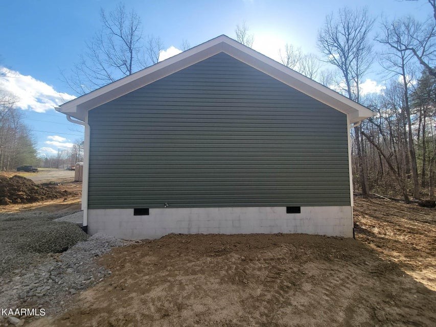1045 Colony Road Grimsley, TN 38565 - Photo 18 of 22 Gallery Image 18