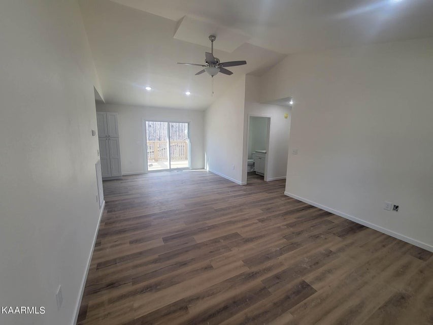 1045 Colony Road Grimsley, TN 38565 - Photo 3 of 22 Gallery Image 3