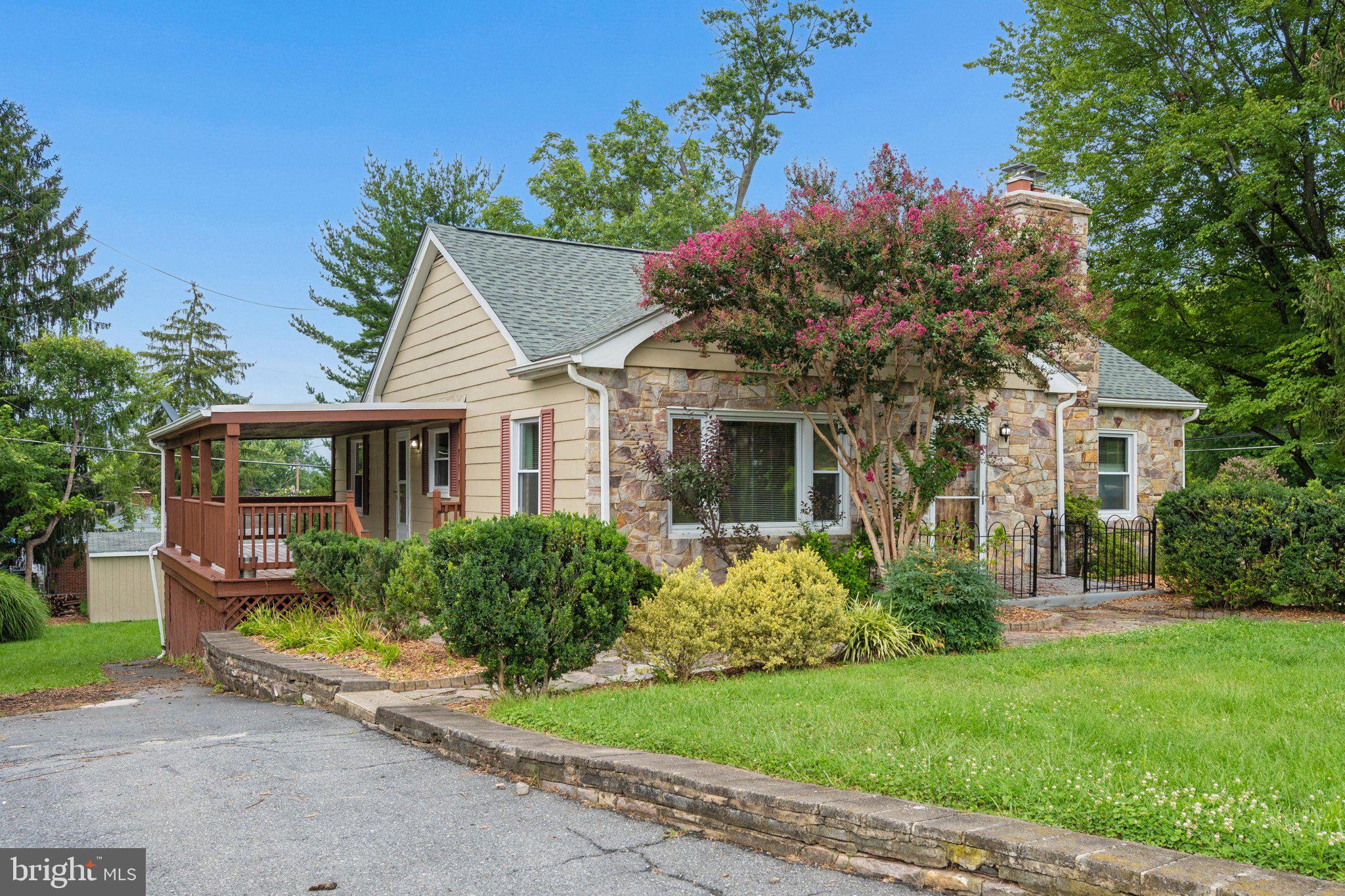 8995 Hamburg Road Frederick, MD 21702 - Photo 2 of 67 Exterior front