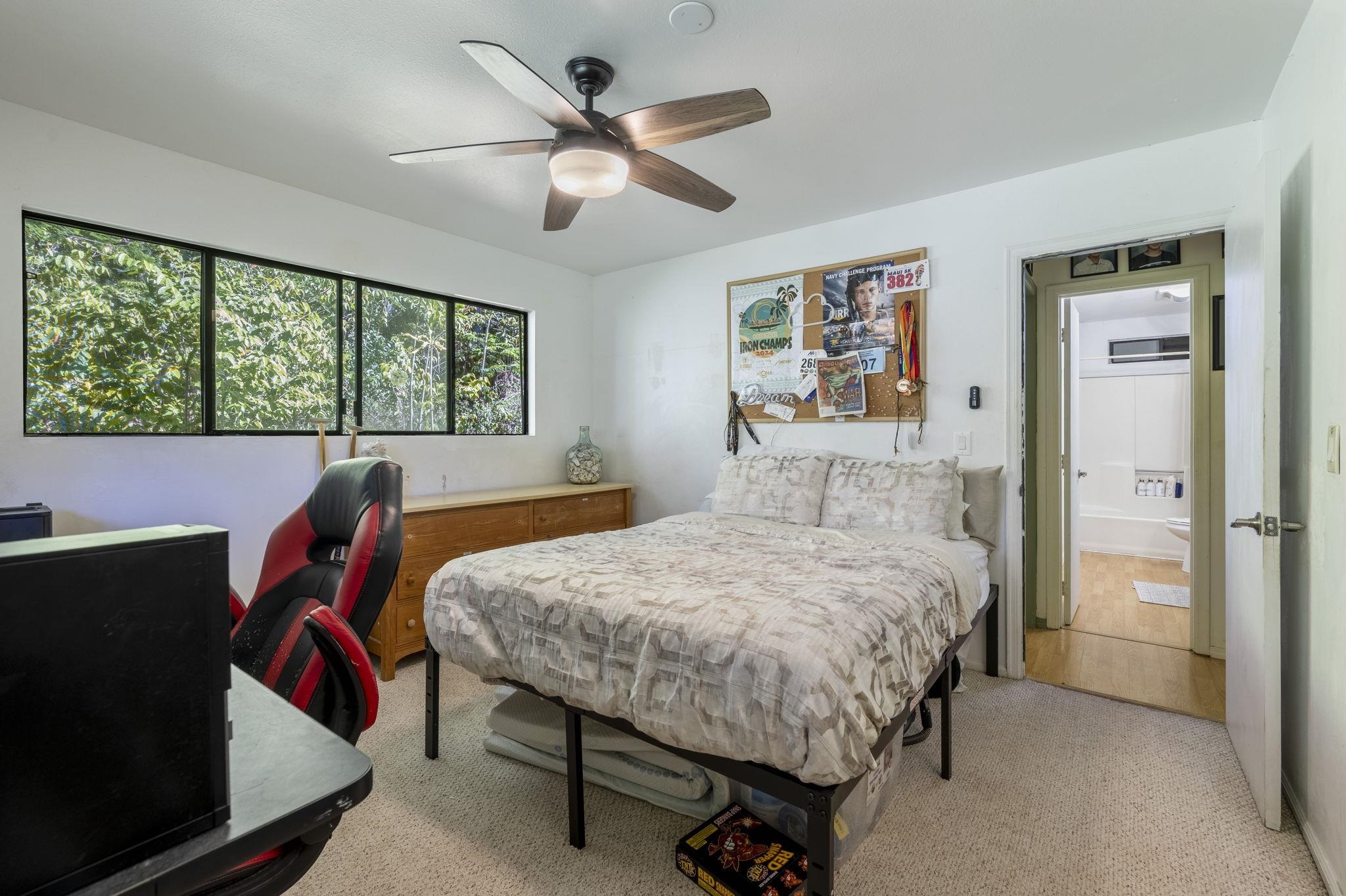 998 Kauhikoa Road, Unit 4 Haiku, HI 96708 - Photo 33 of 40