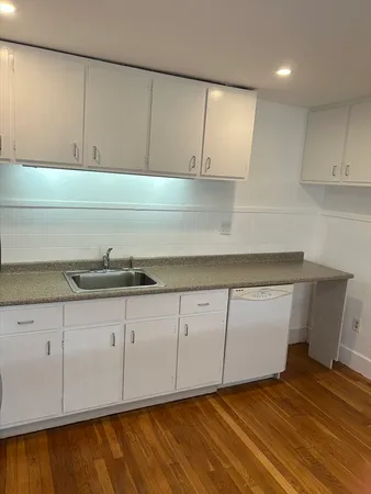 $3,000 | 84 Boylston Street, Unit 84, Watertown, MA 02472