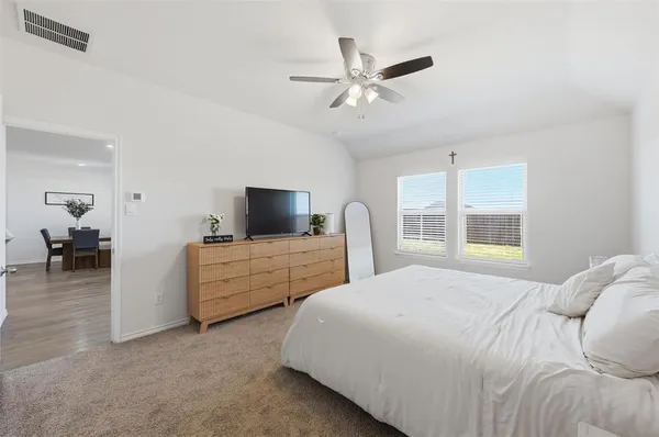 $281,990 | 1012 Grand Vw Drive, Ennis, TX 75119