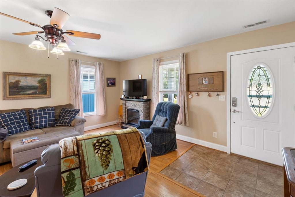 518 Walnut Avenue Rural Retreat, VA 24368 - Photo 38 of 49 Gallery Image 38