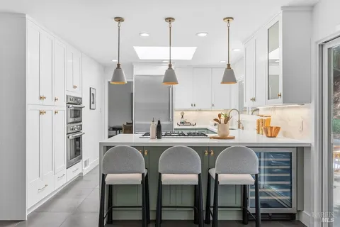 $2,995,000 | 5025 Paradise Drive, Tiburon, CA 94920