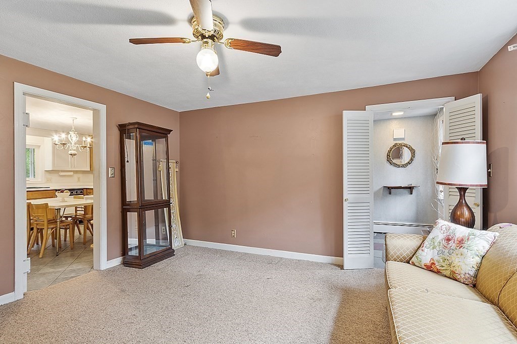 33 Barbara Road Sudbury, MA 01776 - Photo 20 of 35
