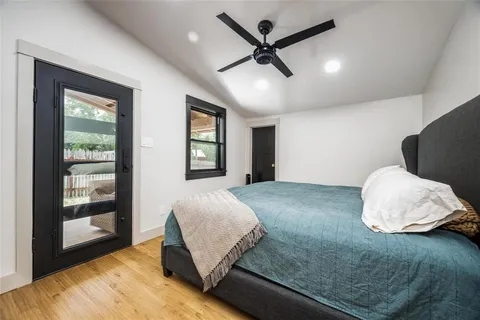 $346,500 | 203 Evans Street, Lake Bridgeport, TX 76426