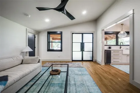 $346,500 | 203 Evans Street, Lake Bridgeport, TX 76426