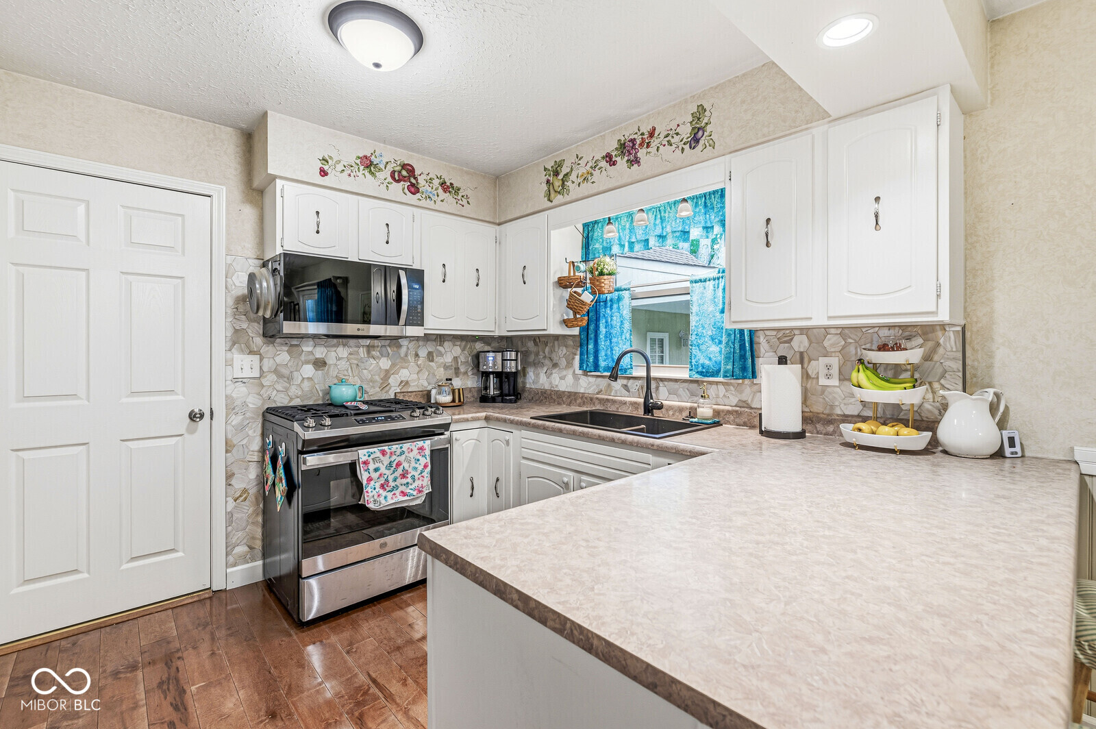 6481 Walnut Way Brownsburg, IN 46112 - Photo 13 of 32
