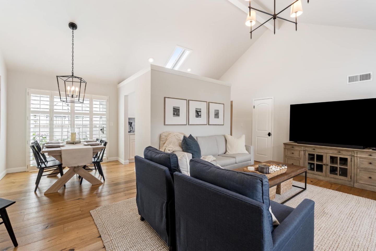 4000 Rio Road, Unit 49 Carmel, CA 93923 - Photo 3 of 26