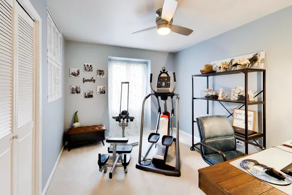$500,000 | 127 West King Henry Court, Palatine, IL 60067