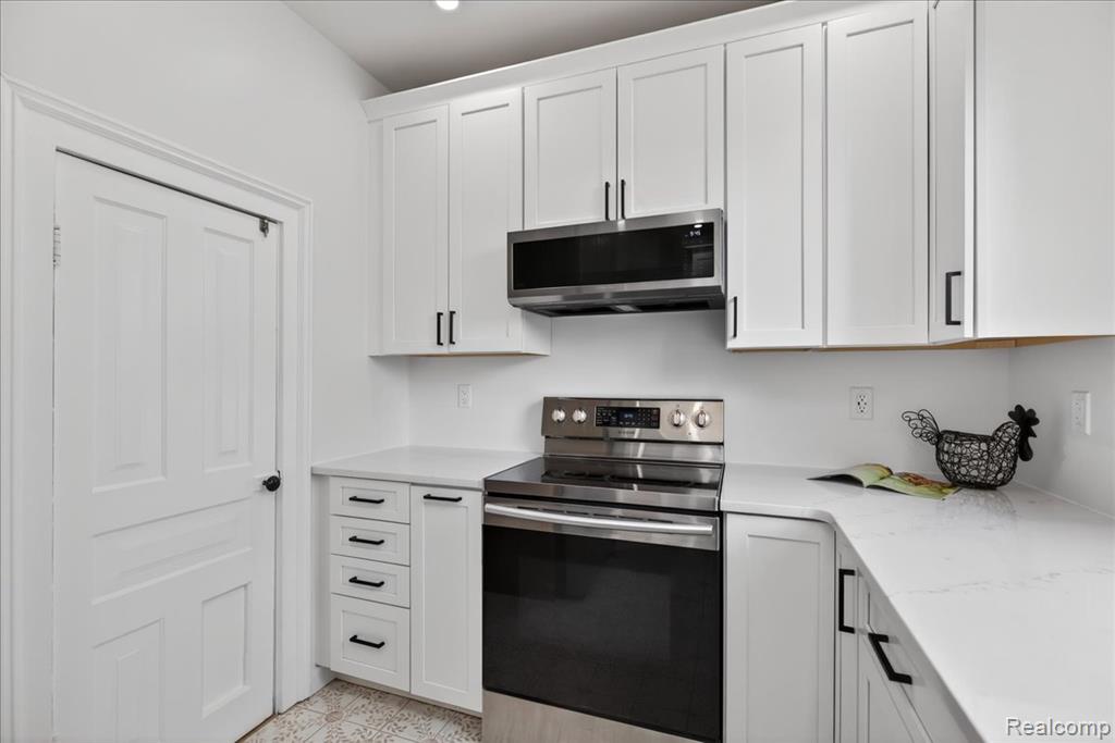 144 Franklin Street Holly, MI 48442 - Photo 23 of 50 Gallery Image 23
