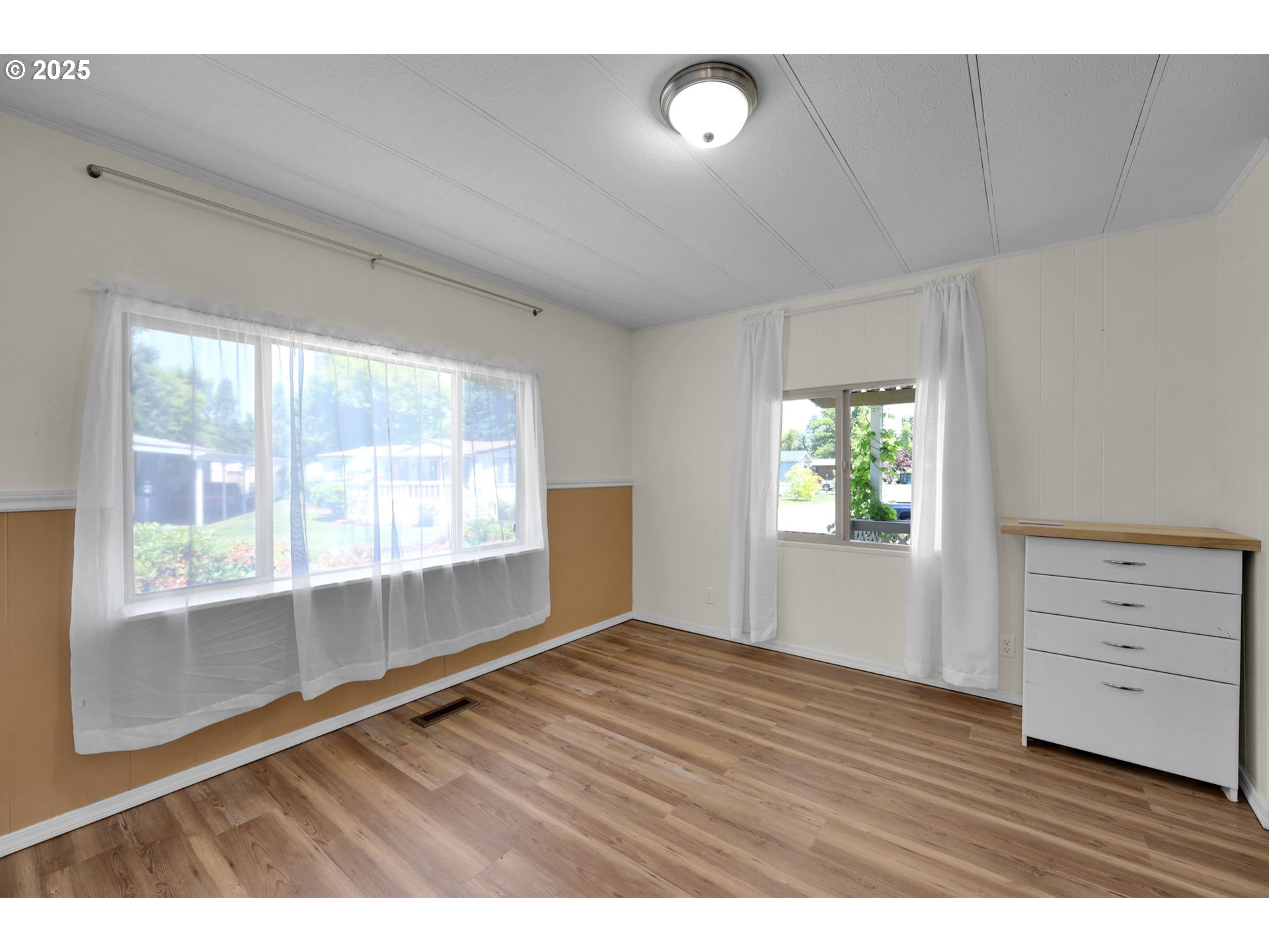 1125 58th Street, Unit 11 Springfield, OR 97478 - Photo 10 of 37 Gallery Image 10