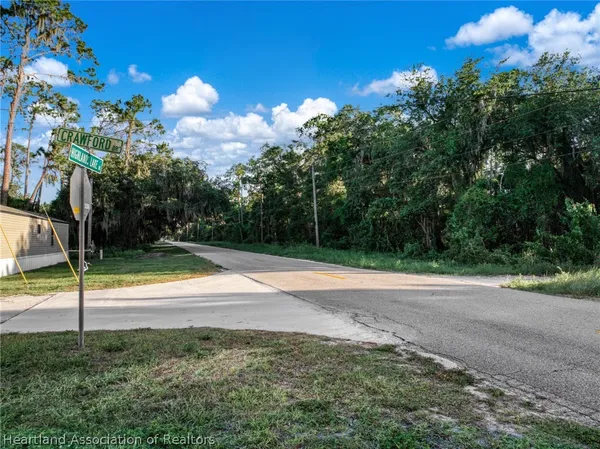 $1,100 | 44 Crawford Drive, Unit 40, Lake Placid, FL 33852
