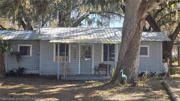 $1,100 | 44 Crawford Drive, Unit 40, Lake Placid, FL 33852