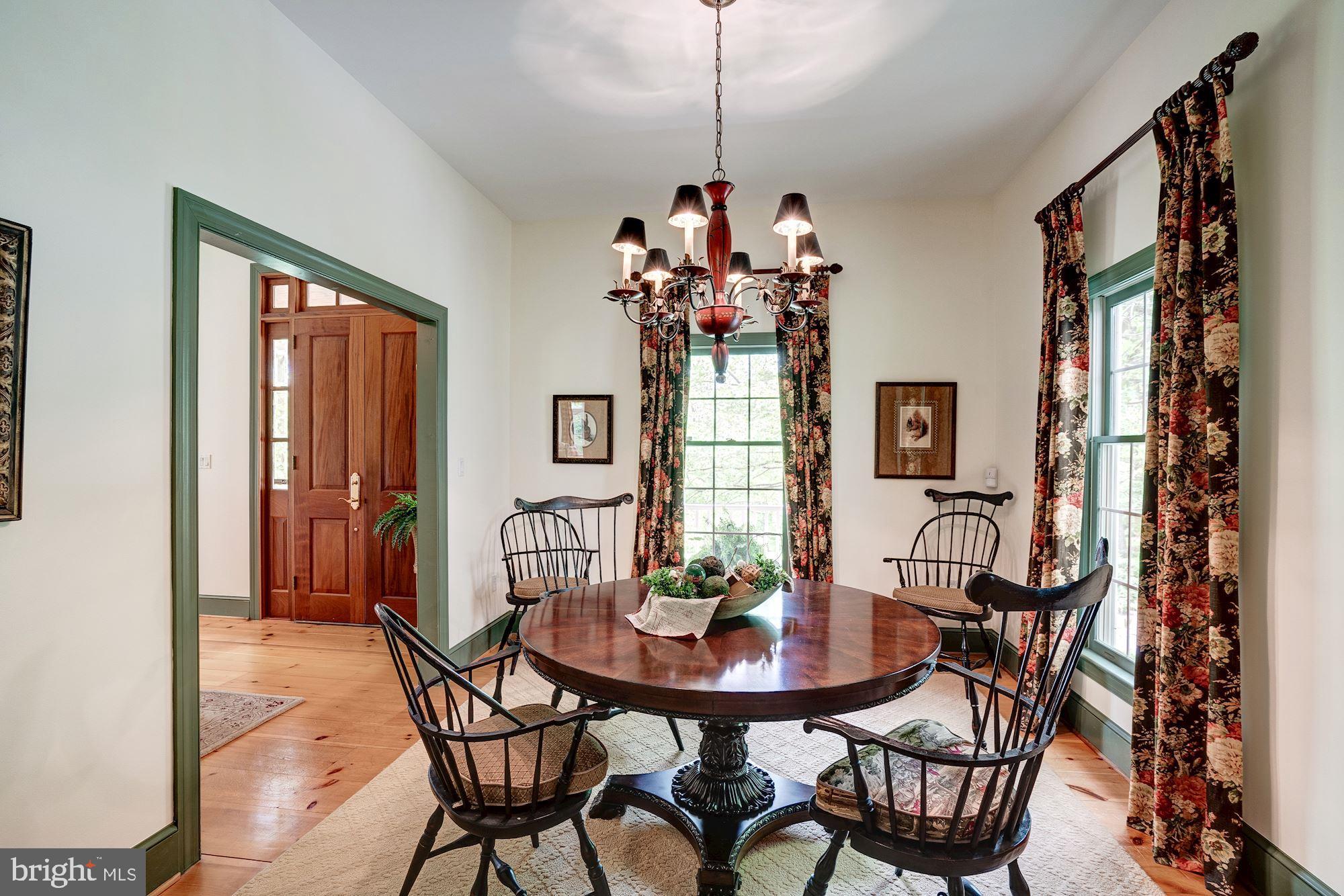 5400 Griffith Road Laytonsville, MD 20882 - Photo 11 of 77 Dining Room