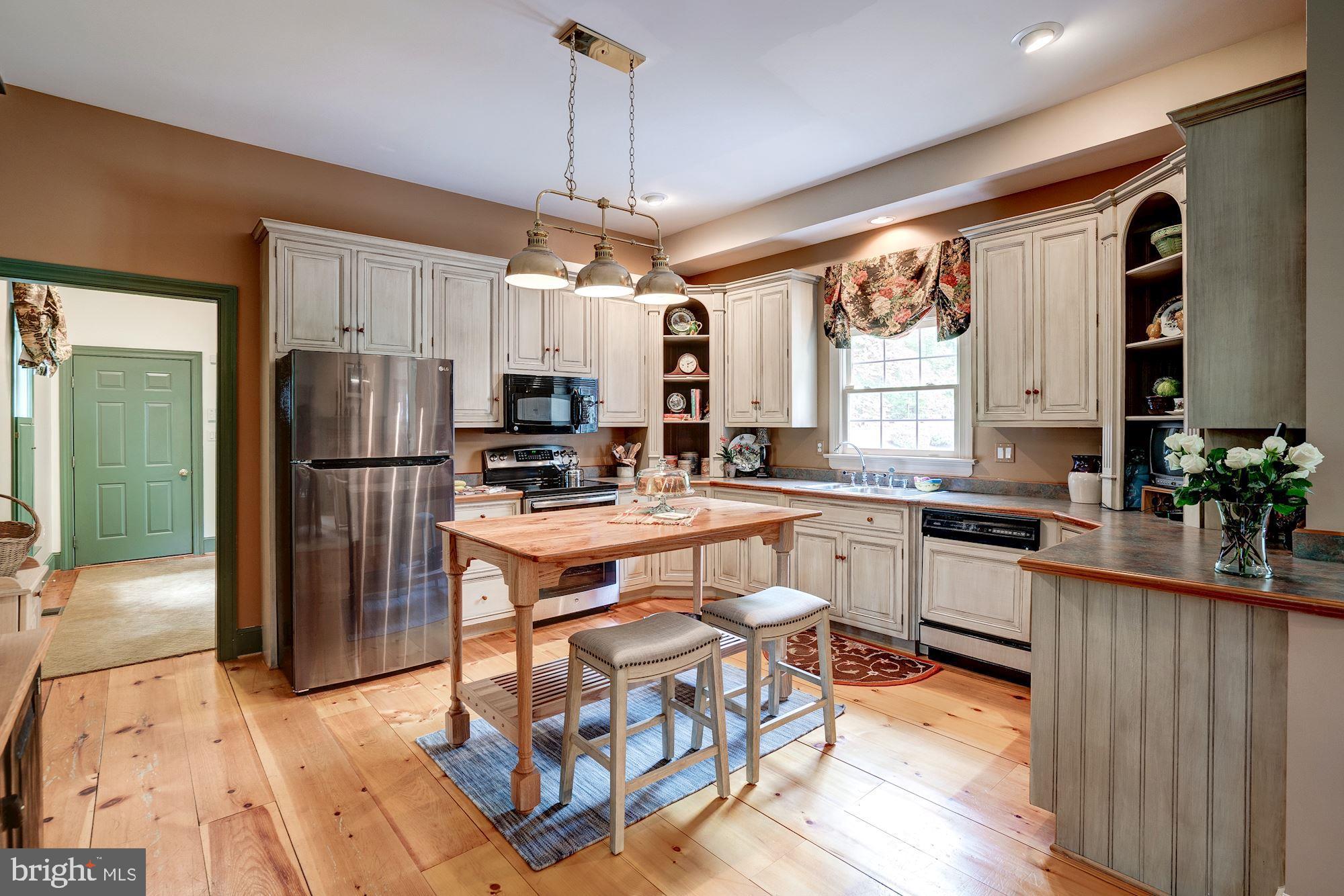 5400 Griffith Road Laytonsville, MD 20882 - Photo 12 of 77 Kitchen