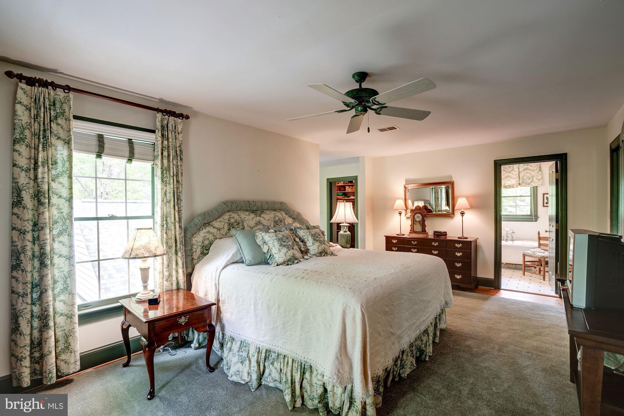 5400 Griffith Road Laytonsville, MD 20882 - Photo 29 of 77 Gallery Image 29