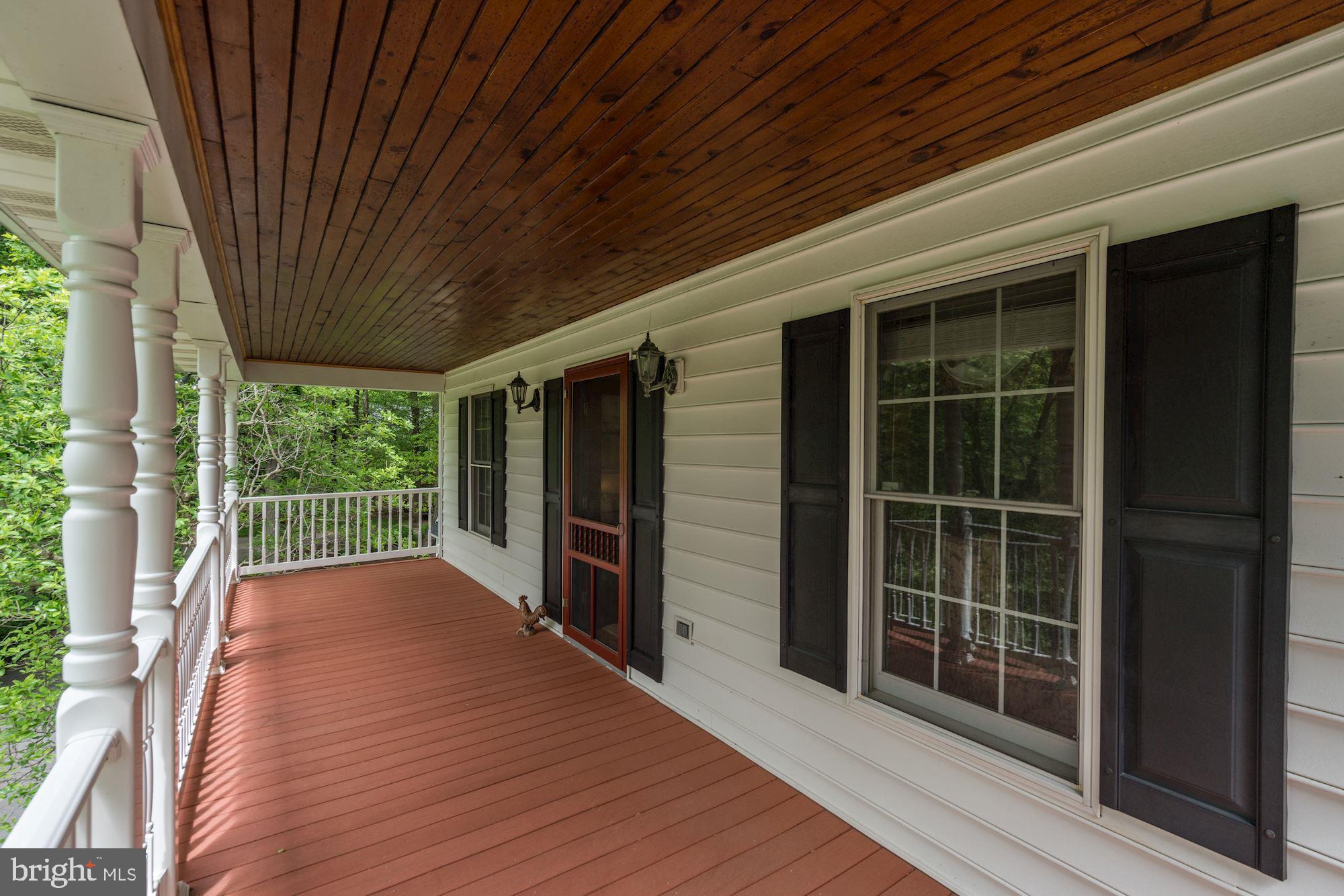 5400 Griffith Road Laytonsville, MD 20882 - Photo 76 of 77 2nd story deck