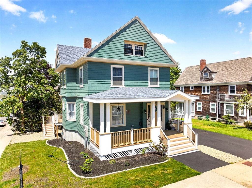 710 High Street Fall River, MA 02720 - Photo 1 of 37