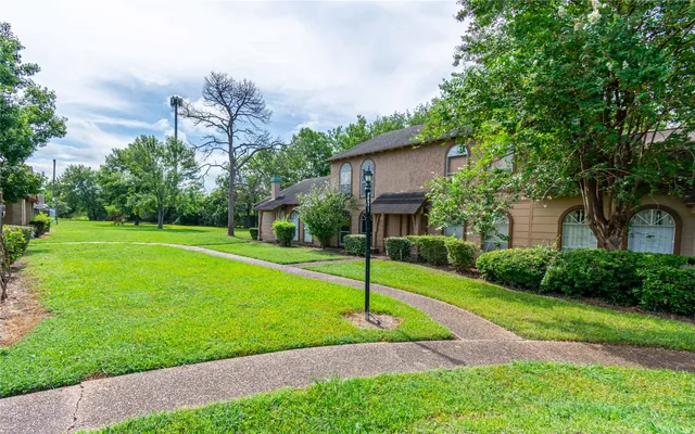 $1,650 | 7921 Cook Road, Houston, TX 77072