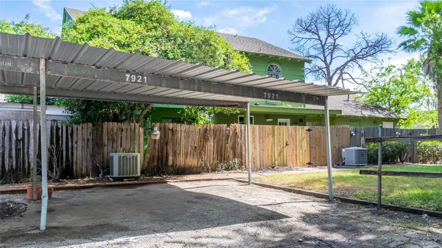$1,650 | 7921 Cook Road, Houston, TX 77072