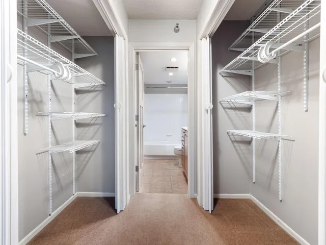 $465,000 | 20 Northeast 2nd Street, Unit P2501, Minneapolis, MN 55413