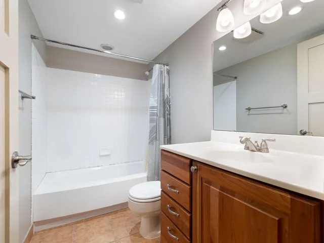 $465,000 | 20 Northeast 2nd Street, Unit P2501, Minneapolis, MN 55413