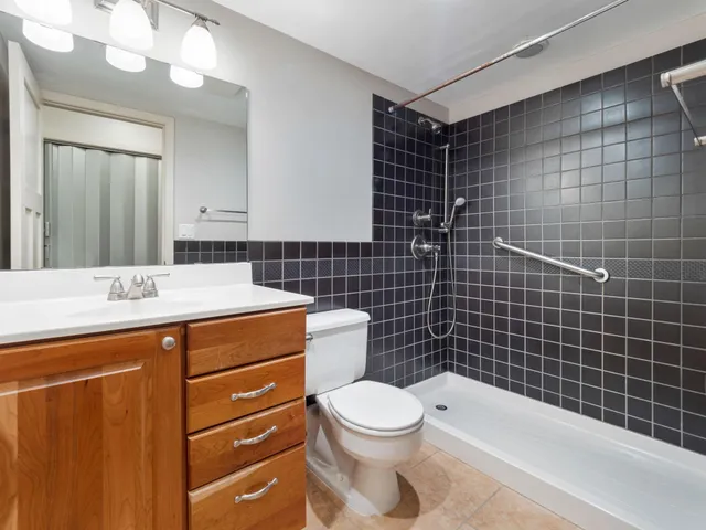 $465,000 | 20 Northeast 2nd Street, Unit P2501, Minneapolis, MN 55413