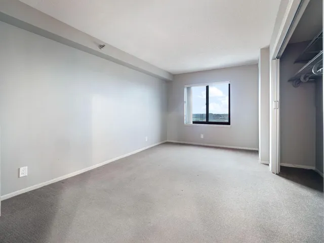 $465,000 | 20 Northeast 2nd Street, Unit P2501, Minneapolis, MN 55413