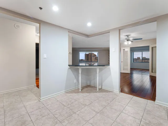 $465,000 | 20 Northeast 2nd Street, Unit P2501, Minneapolis, MN 55413