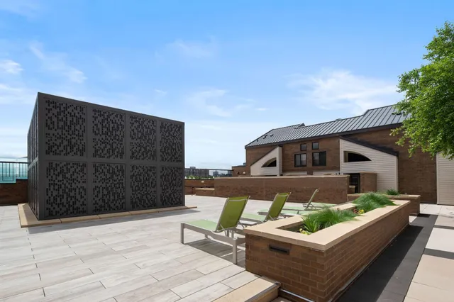 $465,000 | 20 Northeast 2nd Street, Unit P2501, Minneapolis, MN 55413