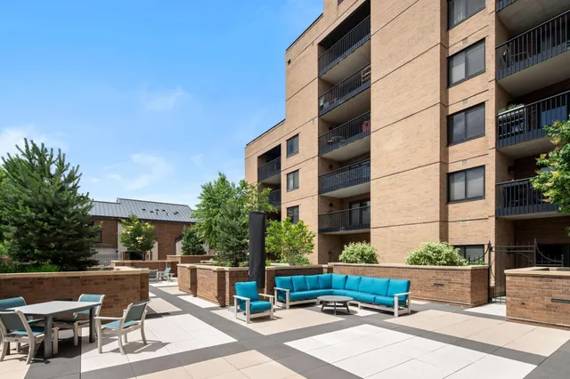 $465,000 | 20 Northeast 2nd Street, Unit P2501, Minneapolis, MN 55413