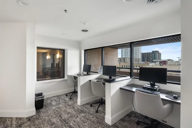 $465,000 | 20 Northeast 2nd Street, Unit P2501, Minneapolis, MN 55413