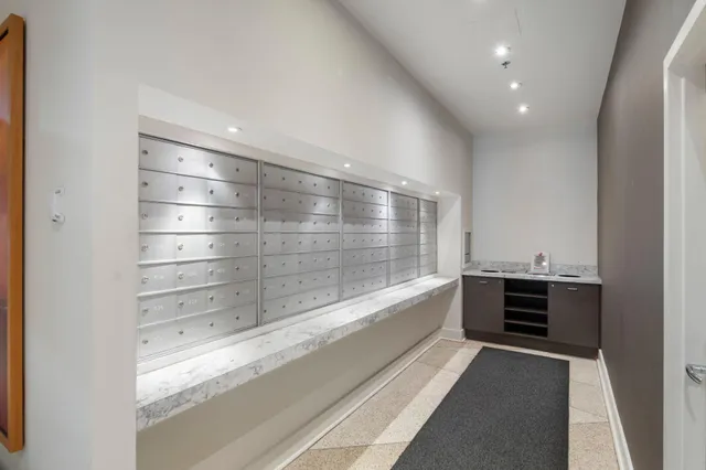 $465,000 | 20 Northeast 2nd Street, Unit P2501, Minneapolis, MN 55413