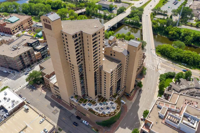 $465,000 | 20 Northeast 2nd Street, Unit P2501, Minneapolis, MN 55413
