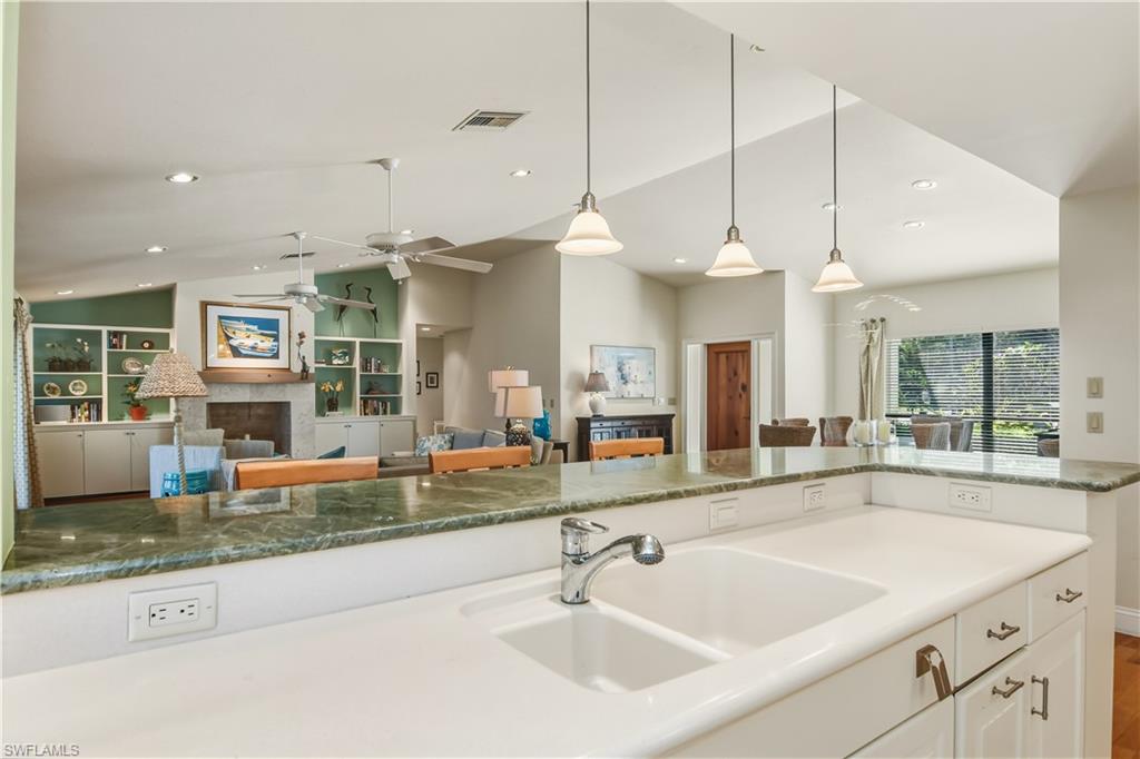 4 Stonehedge Point Naples, FL 34105 - Photo 6 of 24 Gallery Image 6