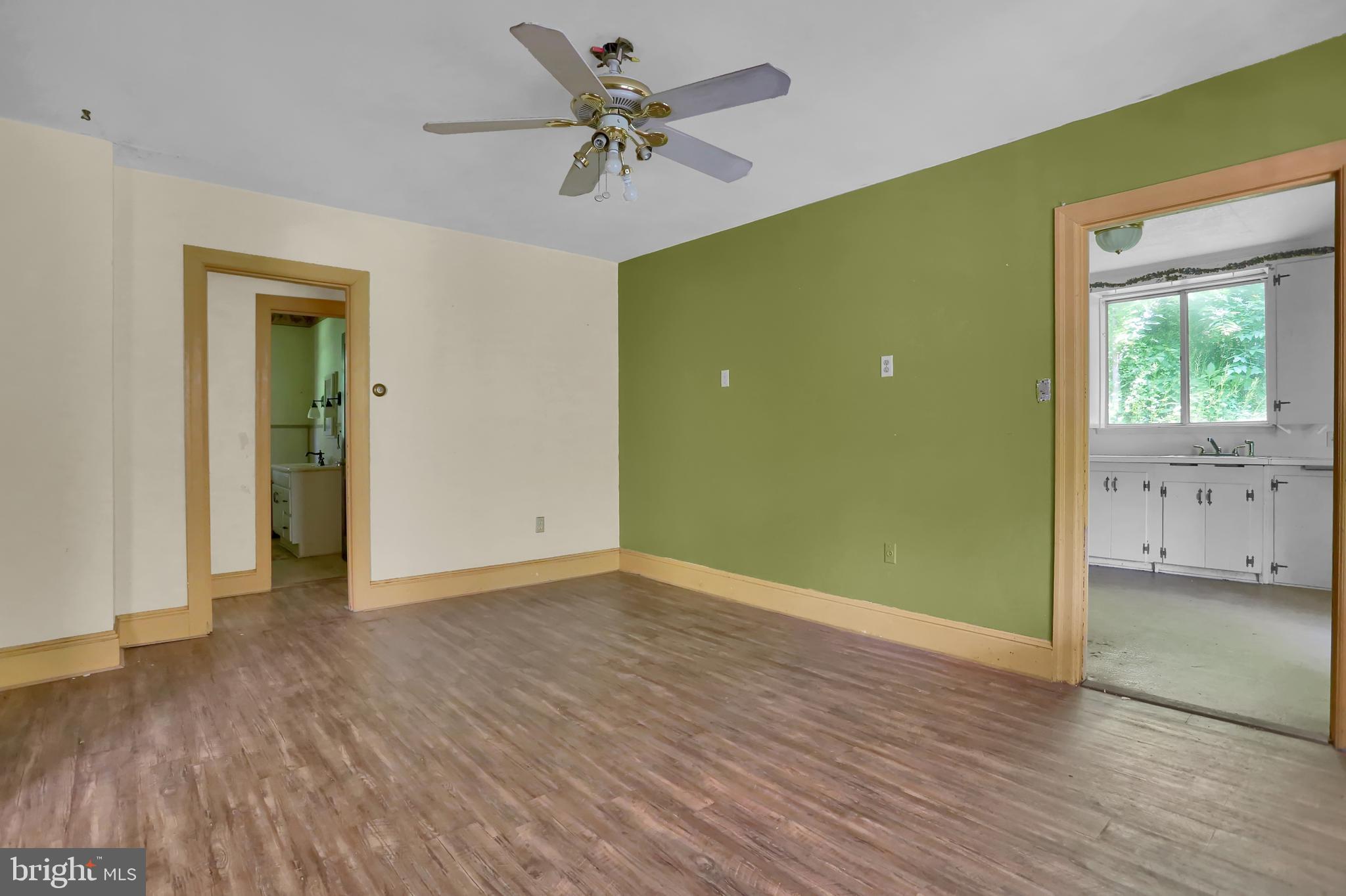 3970 Conewago Road Dover, PA 17315 - Photo 8 of 34 Dining Room